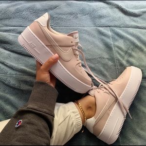 AF1 Sage Low (leather)